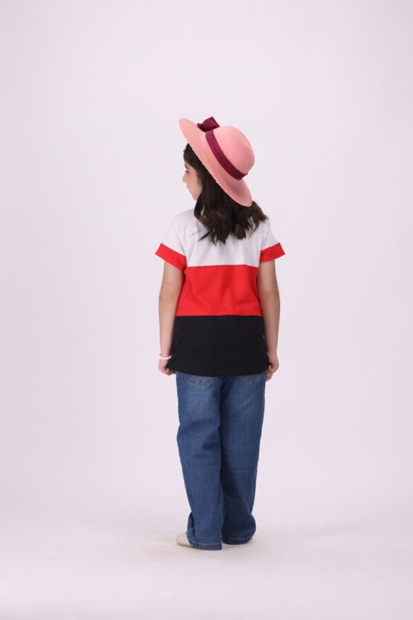 Peanuts Playtime Girls T-Shirt | Vibrant and Stylish Kids' Summer Outfit - Image 4